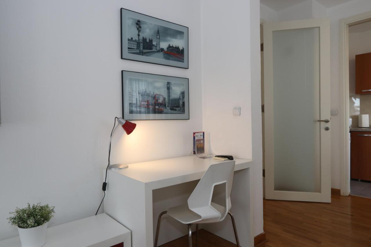 New Belgrade Apartment Belville, Parking 5 Evra Dan Экстерьер фото